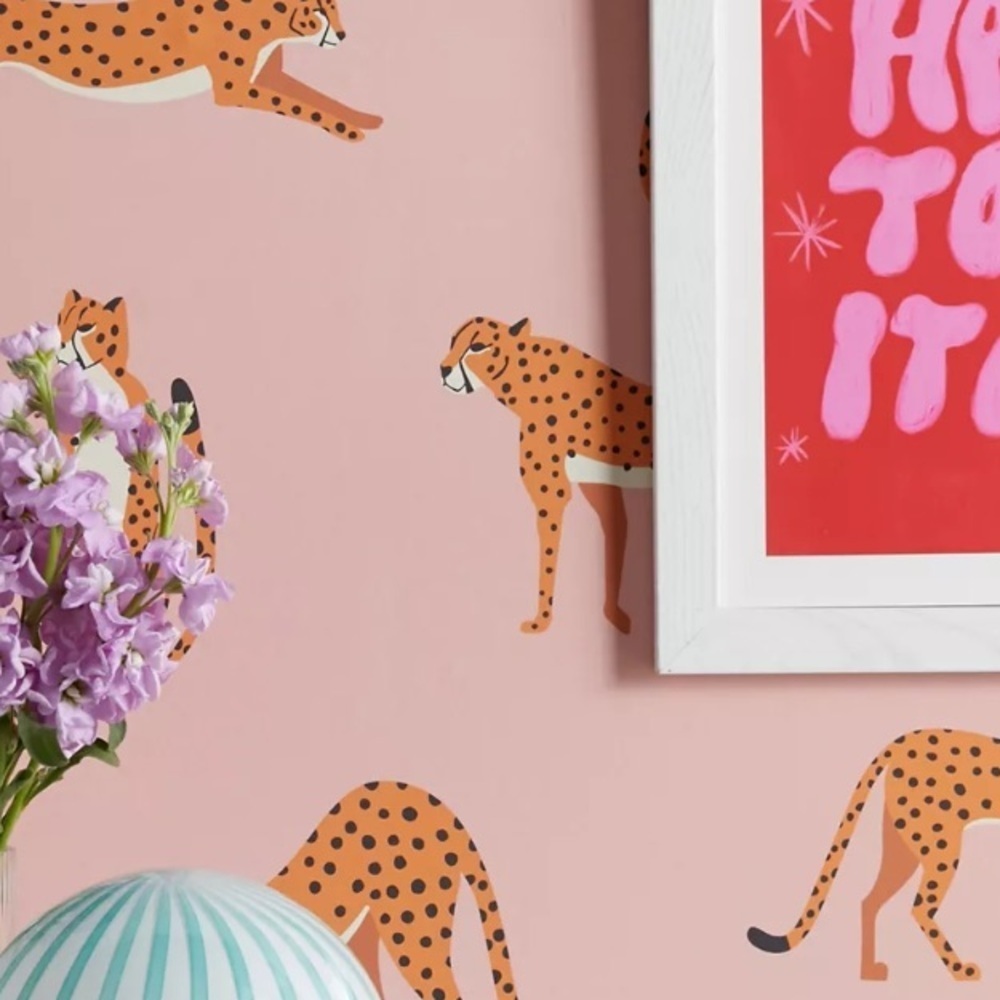 Urban outfitters cheetah wallpaper removable size medium per sheet Blue Lela